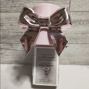 Bath & Body Works Coquette Pink Bow Wallflower Plug-in NWT